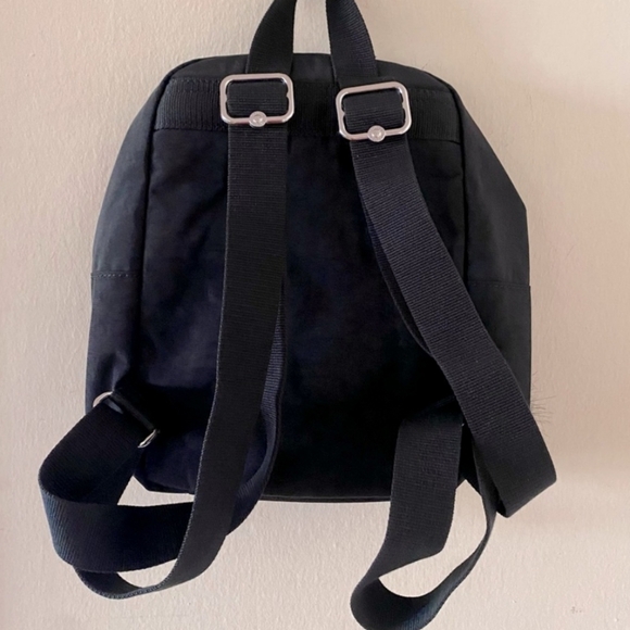 Kipling Marlee Small Backpack with a Fur Pom Pom keychain EUC - Picture 2 of 4